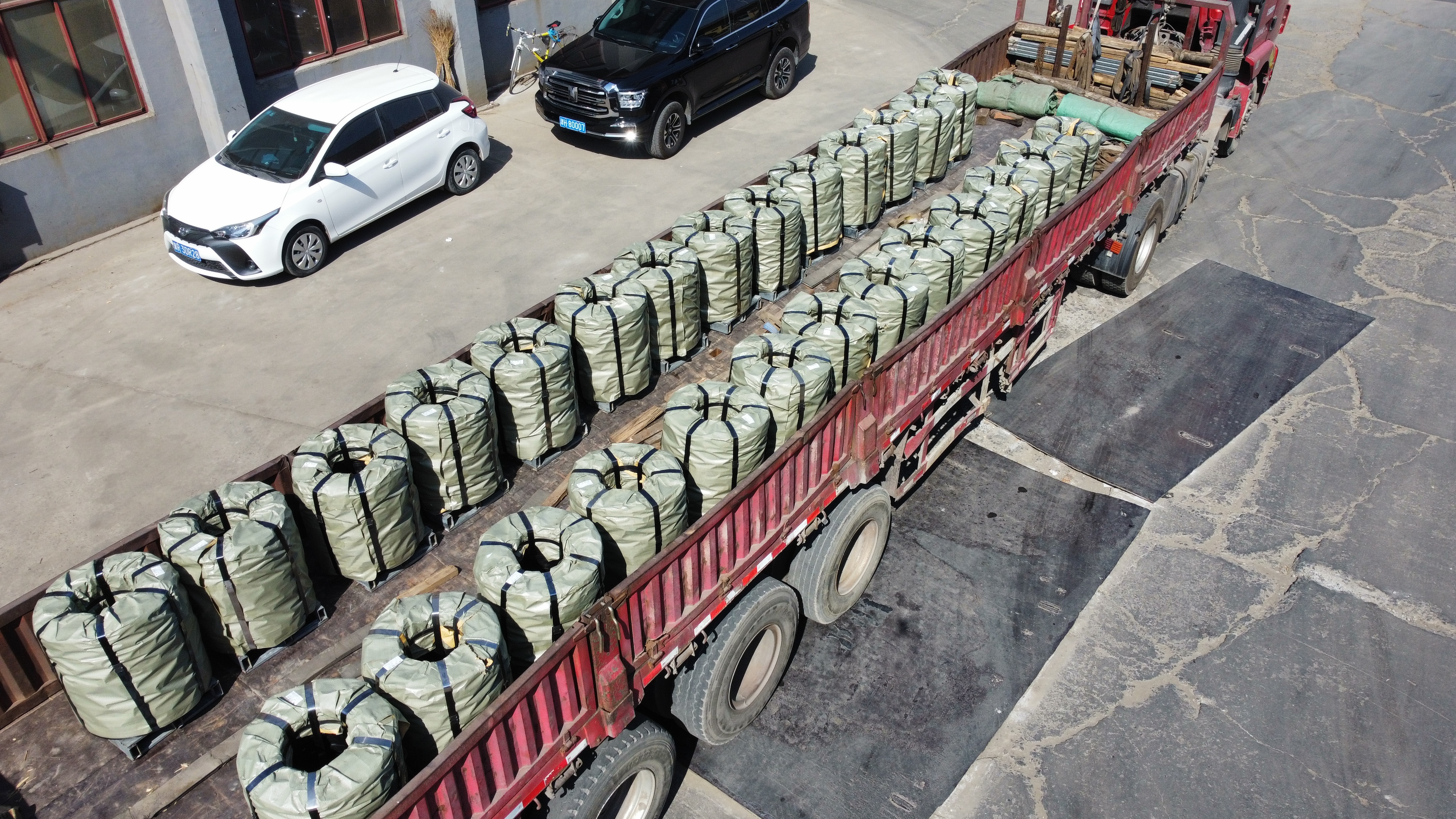 1709881636179201.jpg 21d176ef1c3cc38aa3c4f32beffc4c1.jpg