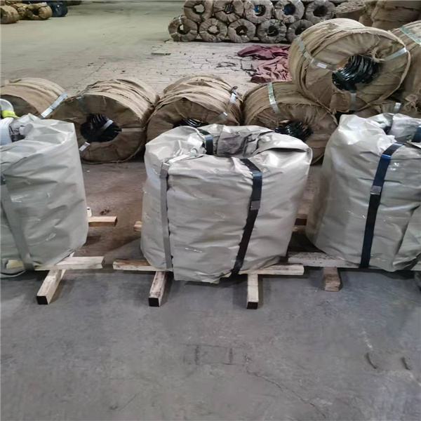 铁皮打包带高强度，承载能力强